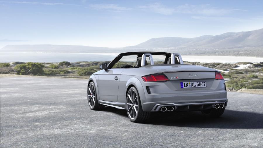  Audi TTS Roadster (8S) 2018 года  (WW) (фото 7 из 14)